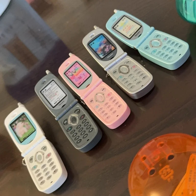 TOYS SPIRITS Mini Flip Phone Voice Recorder Gashapon Capsule Toy Collectible Retro Gift for Adults Novelty Keychain Accessory